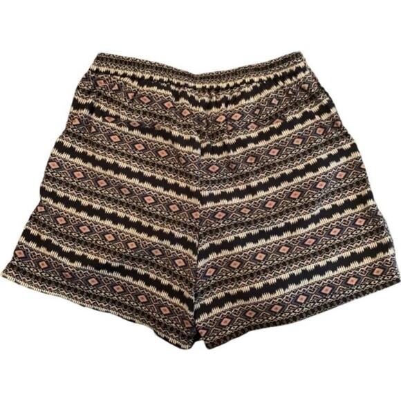 Cato Plus Size 18W Aztec Print Skort Pull-On Shorts Black White Peach - Picture 4 of 6